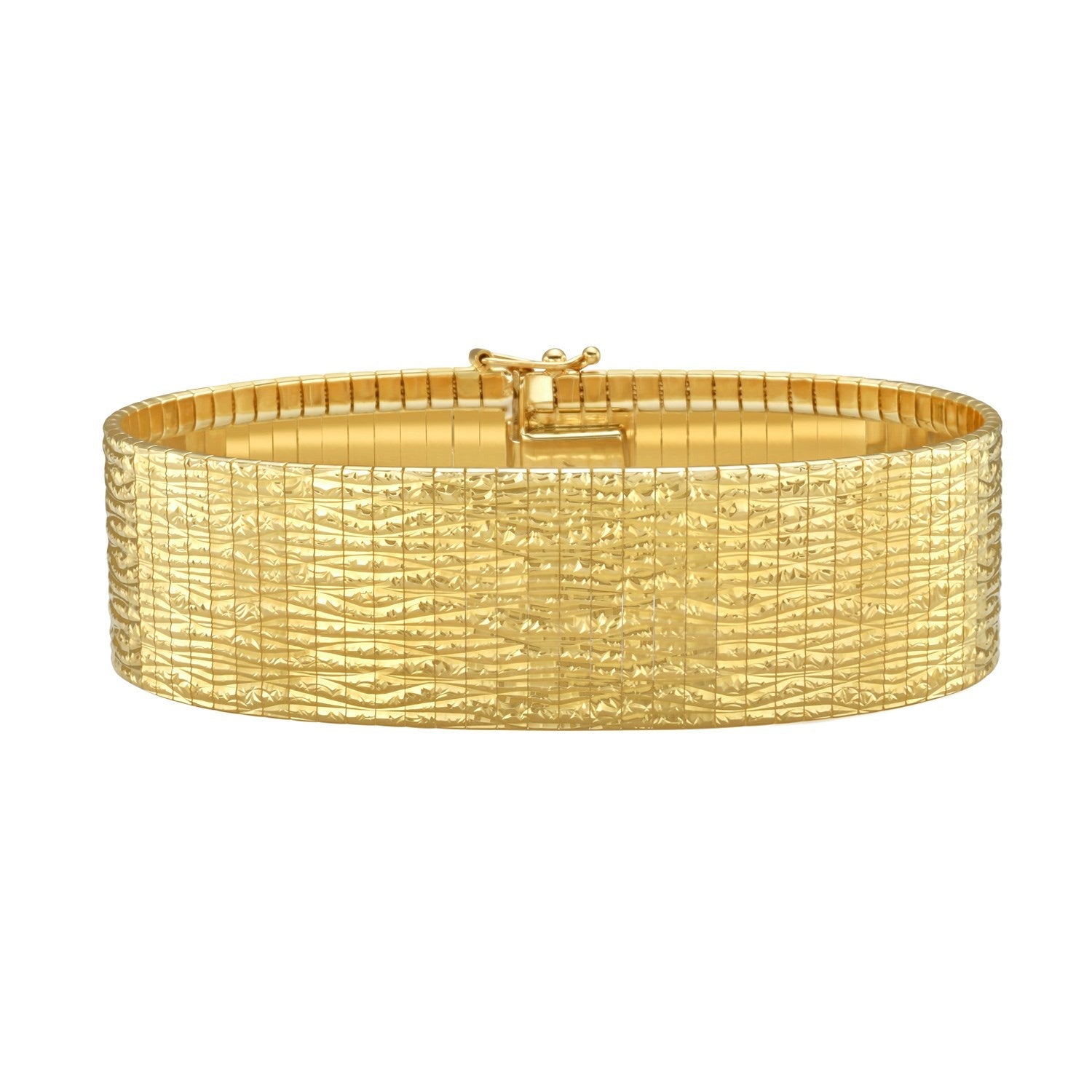 Red Carpet Glow: Jewelry Trends Lighting Up Fashion Right Now