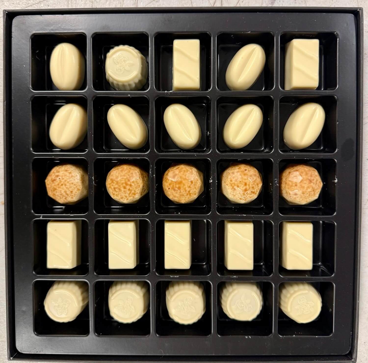 Andy Anand Sugar-Free Belgian White Chocolate Truffles & Pralines (25 pc, 10.5 oz) | Sugar-Free & Keto | Local SoCal Bakery