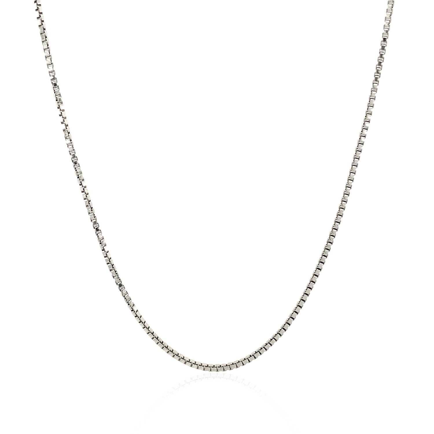 Sterling silver rhodium-plated box chain with a lobster clasp.