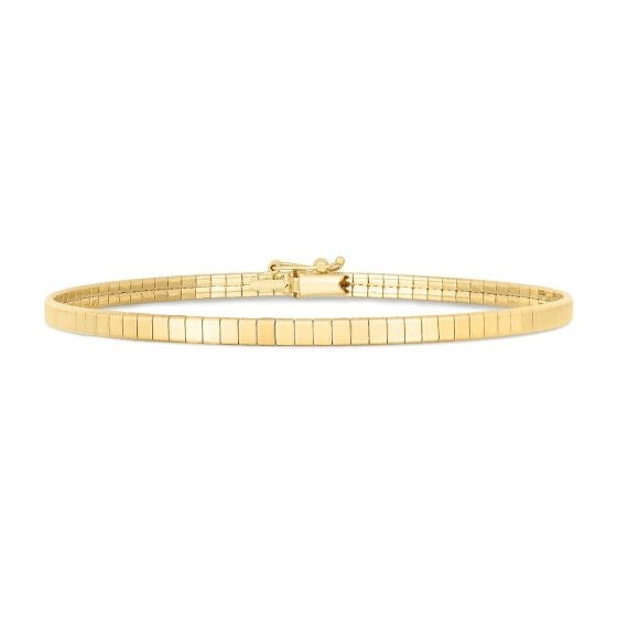 A 14k yellow gold brick omega bracelet with a high polish finish and a box clasp.