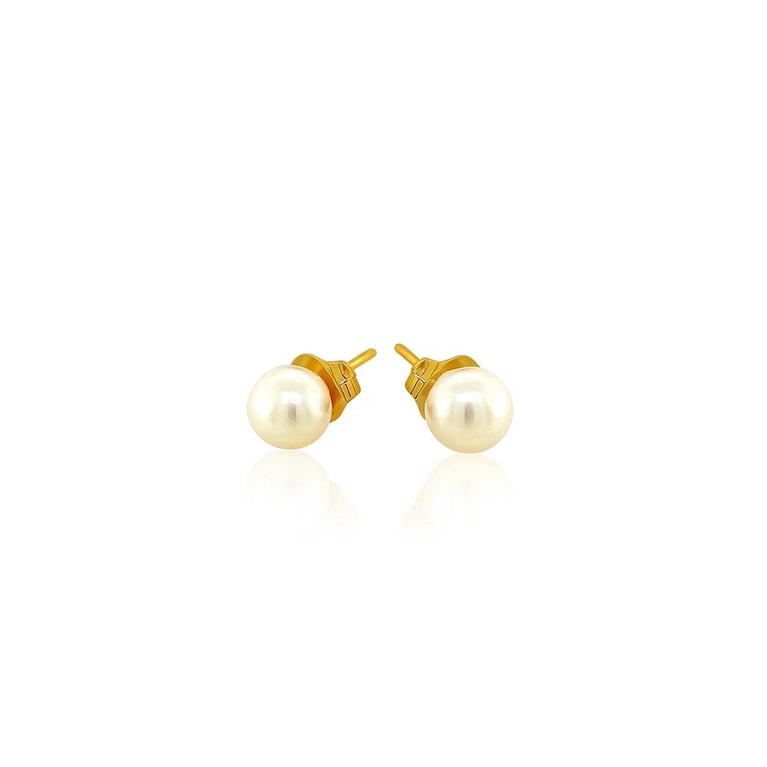 14k yellow gold stud earrings with 4mm freshwater cultured white pearls.