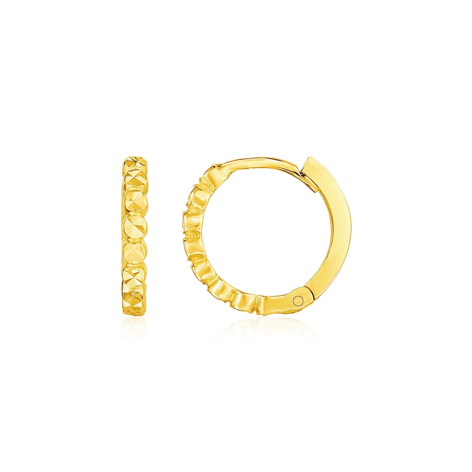 14k yellow gold petite textured round hoop earrings with snap clasps.